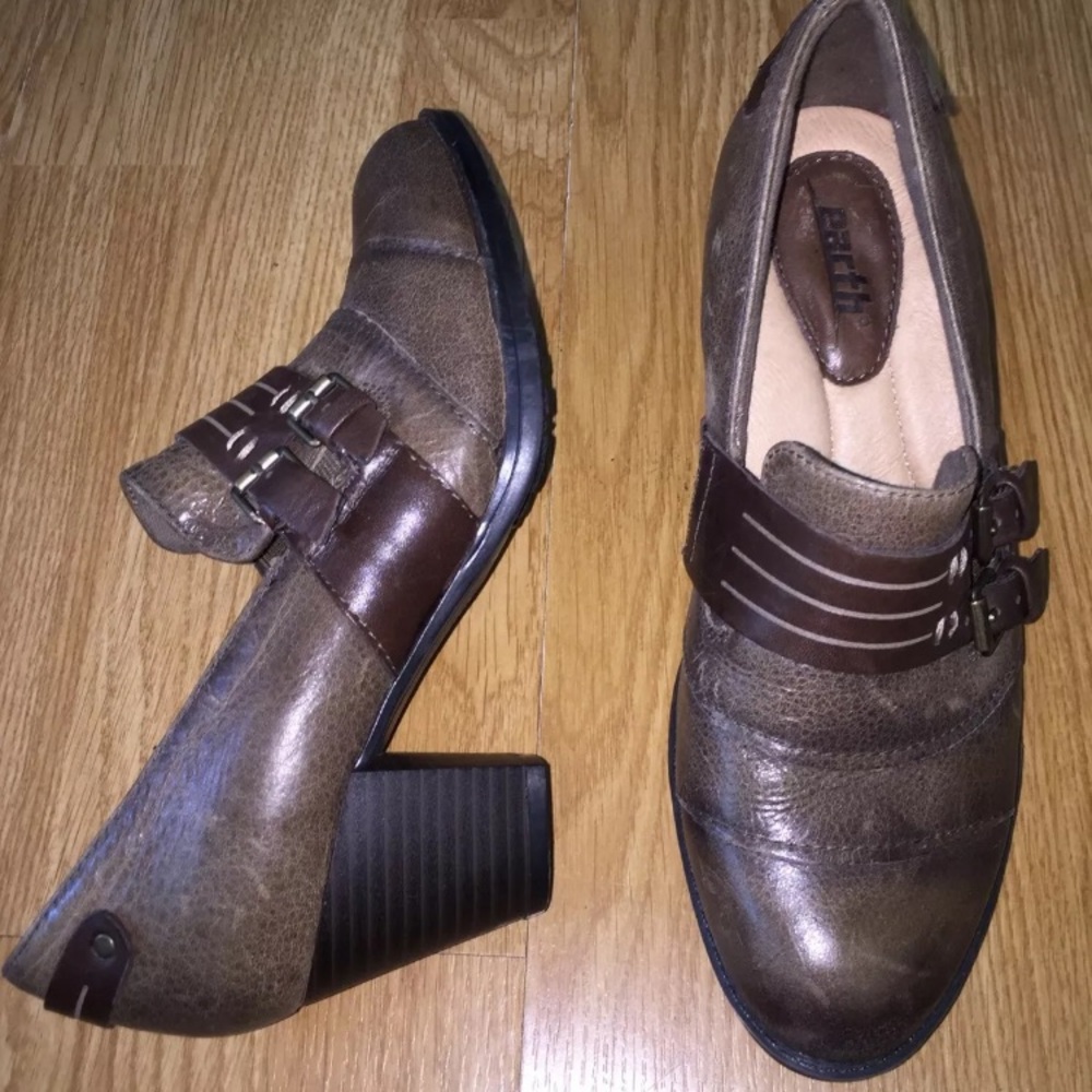 EARTH 5.5 Ergonomic Brown Distressed Ankle Shootie